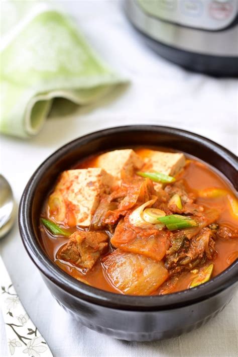 instant-pot-kimchi-jjigae-kimchi-stew-korean-bapsang image