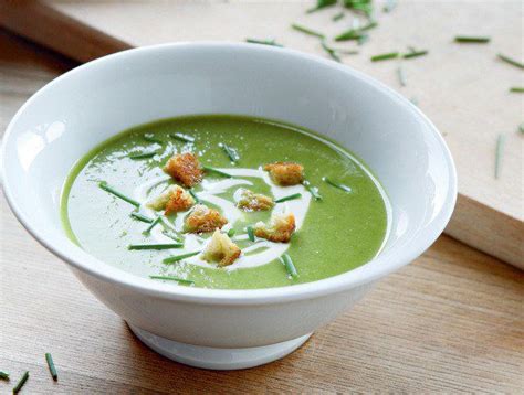 cucumber-and-lettuce-vichyssoise-from image