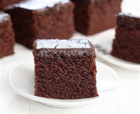 emergency-chocolate-cake-no-eggs-or-butter image