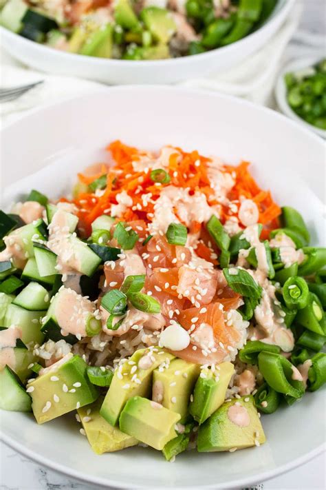smoked-salmon-rice-bowl-with-spicy-mayo-the image