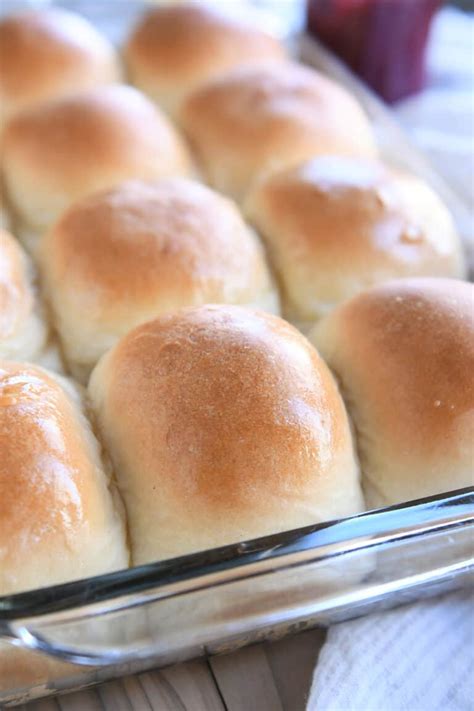 perfect-soft-and-fluffy-dinner-rolls-mels-kitchen-cafe image
