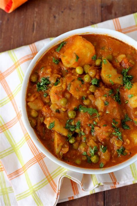 banarasi-aloo-matar-sabji-food-and-cooking-blog image