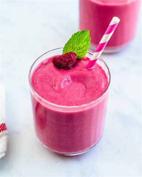 perfect-raspberry-smoothie-a-couple-cooks image