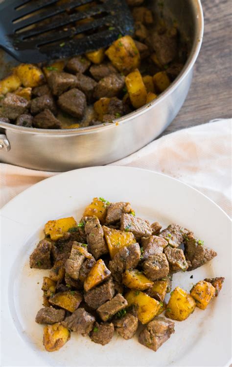 herby-garlic-butter-steak-bites-with-potatoes-12 image
