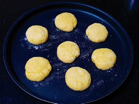 mango-crinkle-cookies-how-to-make-eggless-mango image