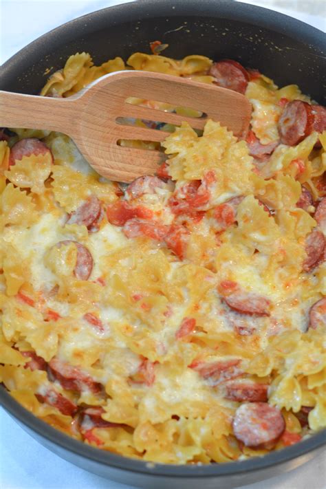 one-pot-cheesy-sausage-pasta-mommys-fabulous-finds image