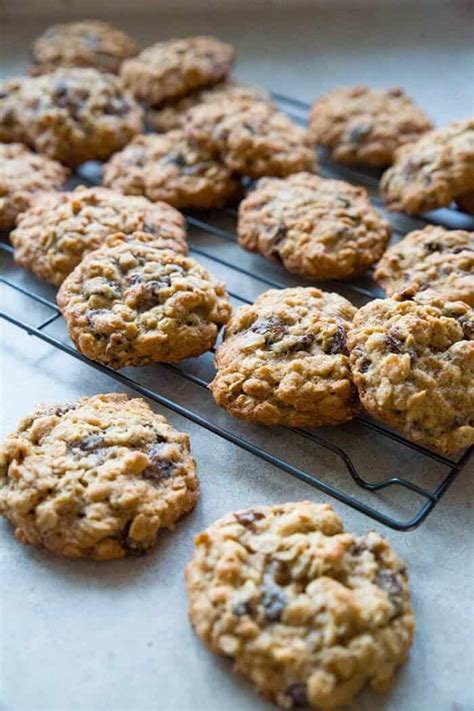dads-vanishing-oatmeal-raisin-cookies-right-off-the image