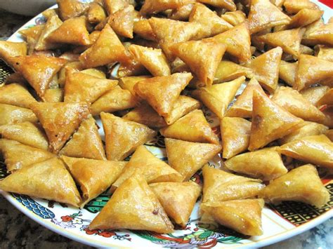 almond-briouat-recipe-moroccan-pastries-with-almonds image