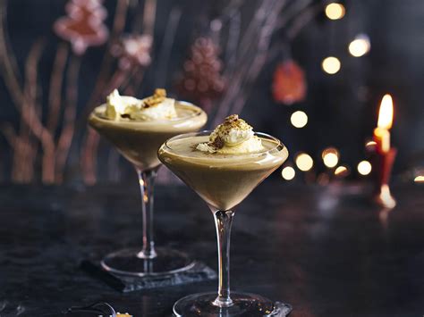how-to-make-a-festive-gingerbread-coupe-cocktail-for image