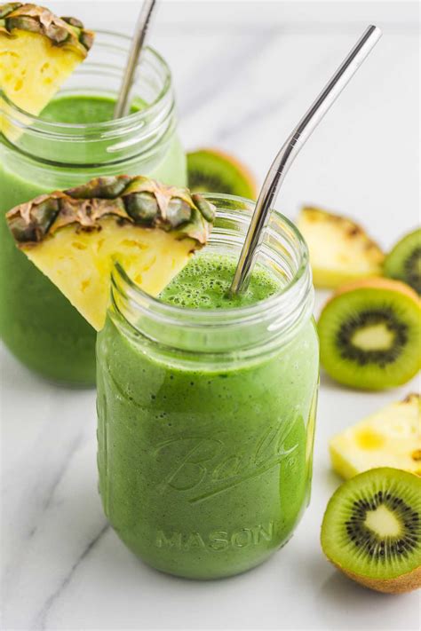 easy-spinach-smoothie-recipe-little-sunny-kitchen image