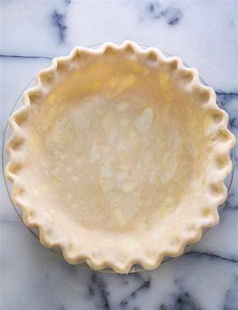 foolproof-all-butter-pie-crust-baker-by-nature image