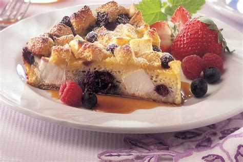 brunch-bread-pudding-with-mixed-berries-canadian image