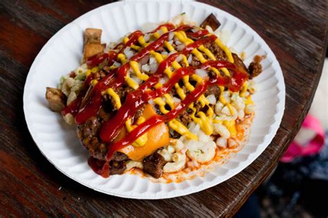 all-about-the-famous-garbage-plate-of-rochester-new-york image