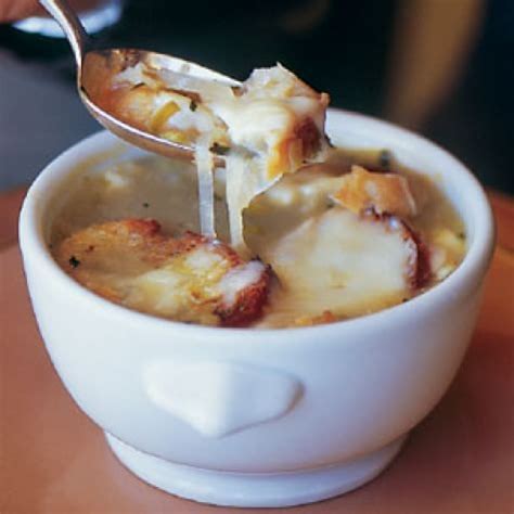 riesling-onion-soup-with-herbed-croutons-williams image