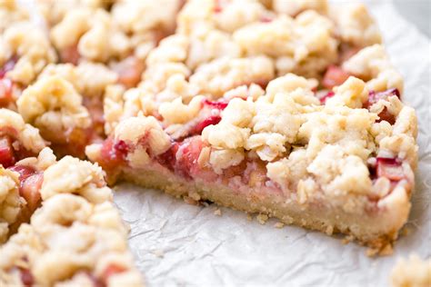 rhubarb-crumble-tart-the-view-from-great-island image
