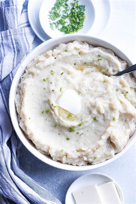creamy-slow-cooker-mashed-potatoes-kathryns-kitchen image