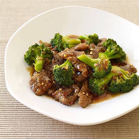 beef-and-broccoli-stir-fry-healthy-recipe-ww-australia image