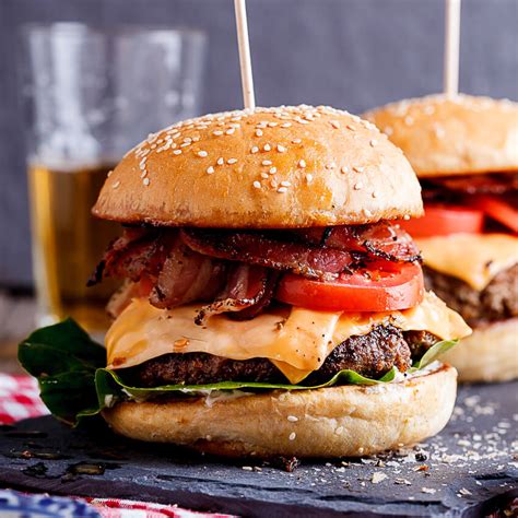 classic-bacon-cheeseburger image
