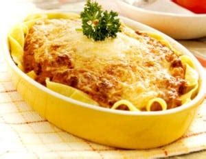 baked-fettuccine-with-beef-fuss-free image