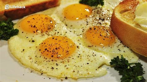 how-to-cook-perfect-sunny-side-up-eggs-lifehack image