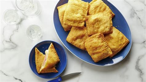 air-fryer-grilled-cheese-and-ham-crescent-pockets image
