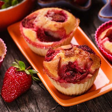 mango-strawberry-muffins-simple-one-bowl-delicious image