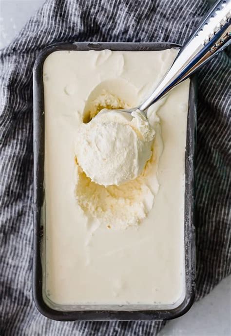 homemade-vanilla-ice-cream-recipe-salt-baker image