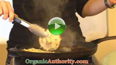grilled-shiitake-mushrooms-organic-authority image