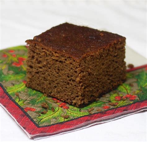 gingerbread-snacking-cake-low-carb-gluten-free image
