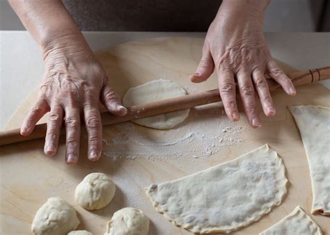 empanada-dough-101-everything-you-need-to-know image