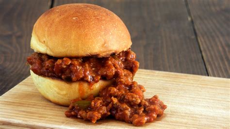 the-real-reason-people-have-stopped-eating-sloppy-joes image