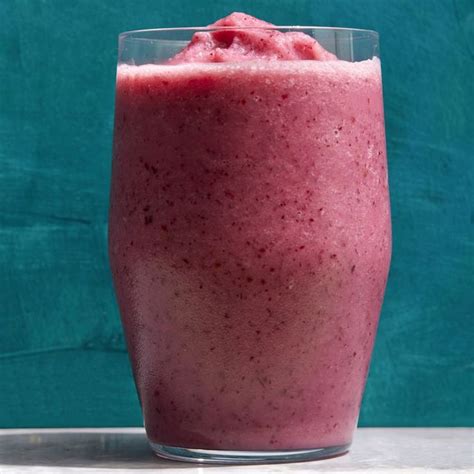 healthy-cranberry-banana-smoothie image