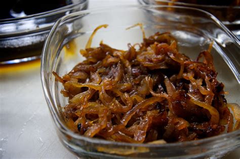 arugula-w-caramelized-onions-walnuts-shutterbean image