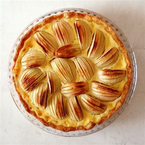 french-apple-tart-from-alsace-picnic-on-a-broom image