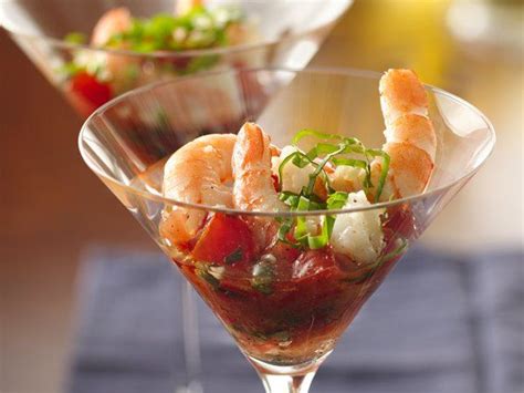 shrimp-and-tomato-martinis image