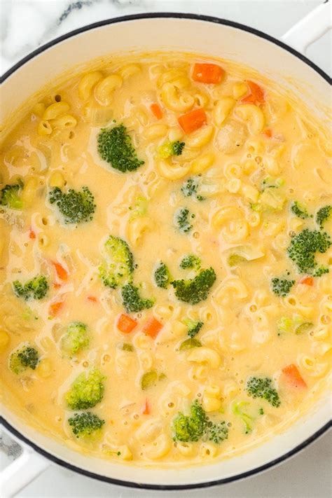 macaroni-and-cheese-soup-with-broccoli-skinnytaste image
