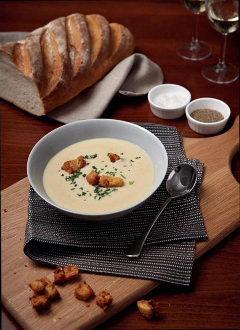 creamy-celery-soup-with-stilton-cheese-great-british image
