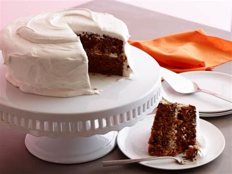carrot-cake-with-marshmallow-fluff-cream-cheese image