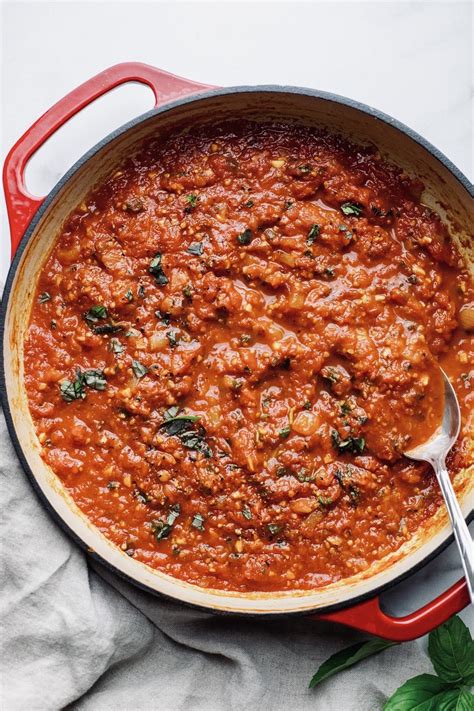 the-best-fresh-tomato-sauce-a-simple-palate image
