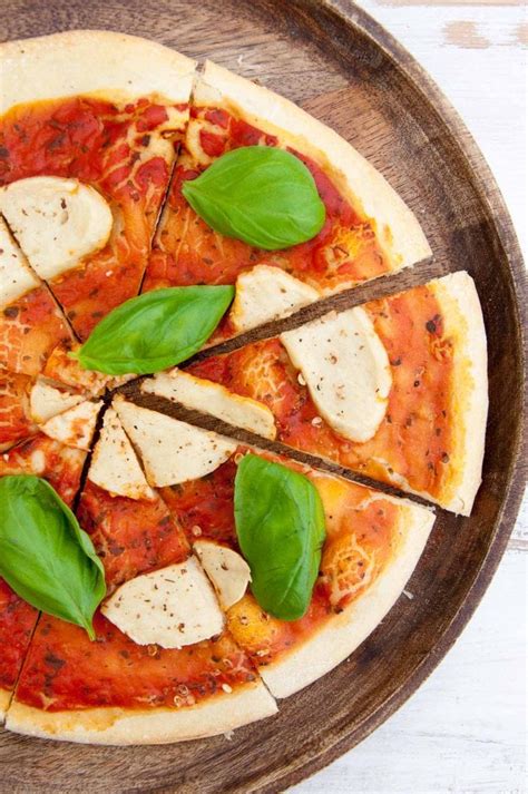 basic-vegan-pizza-dough-recipe-elephantastic-vegan image