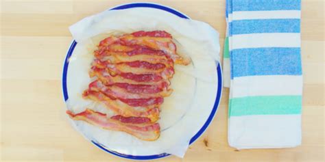 how-to-cook-perfectly-crisp-bacon-3-easy-ways image
