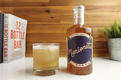 apricot-whiskey-sour-cocktail-recipe-marionette image