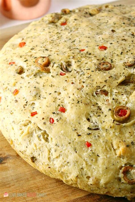 no-knead-skillet-olive-bread-love-bakes-good-cakes image