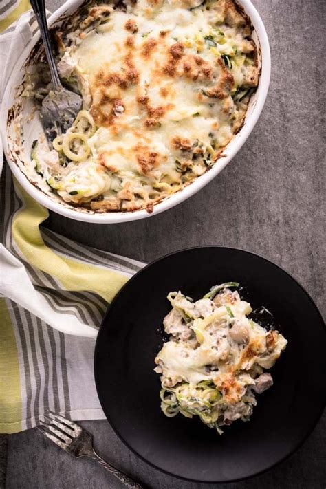 low-carb-keto-chicken-tetrazzini-with-zucchini-noodles image