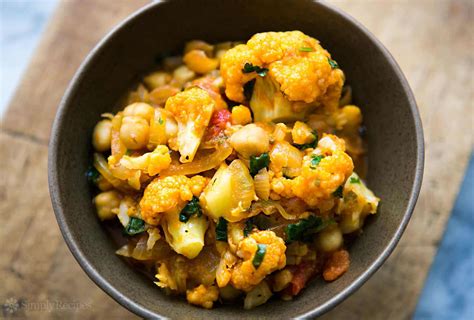 cauliflower-chickpea-curry-recipe-simply image