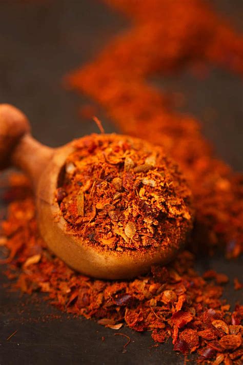 ras-el-hanout-moroccan-spice-blend-chili-pepper image