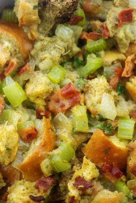 traditional-stuffing-recipe-with-bacon-buns-in-my-oven image