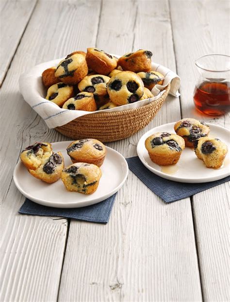 blueberry-buttermilk-pancake-bites-blueberryorg image