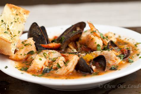 cioppino-seafood-stew-chew-out-loud image