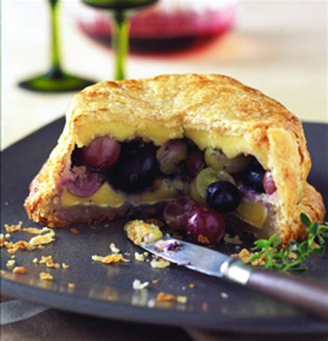baked-brie-with-grapes-home-trends-magazine image